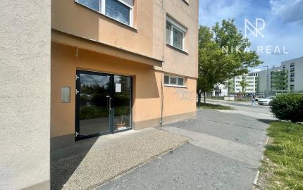 REZERVOVANÉ Zariadený 4i byt v obľúbenej lokalite