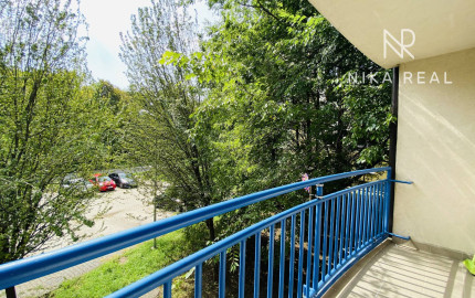 REZERVOVANÉ Zariadený 2-izbový byt s loggiou