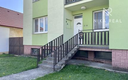 Veľký 5i RD pod Malými Karpatami, pivnica, pozemok 2013 m2