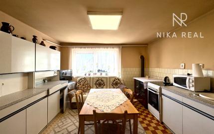 Priestranný rodinný dom v pôvodnom stave - Dobrá Voda