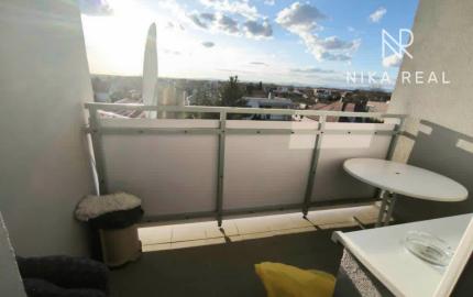 Veľký 3izbový byt s loggiou a pivnicou len 10 min. od Trnavy