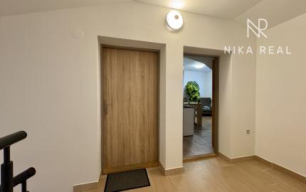 Garsonka v rodinnom dome s parkovaním vo dvore