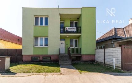 Priestranný 5i dom | pivnica | garáž | pozemok 2013 m2 | len 15 min. od Trnavy