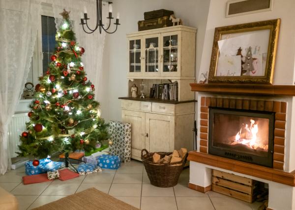 Veľký RD 5 min. od Senca, altánok, bazén, prístrešok na auto