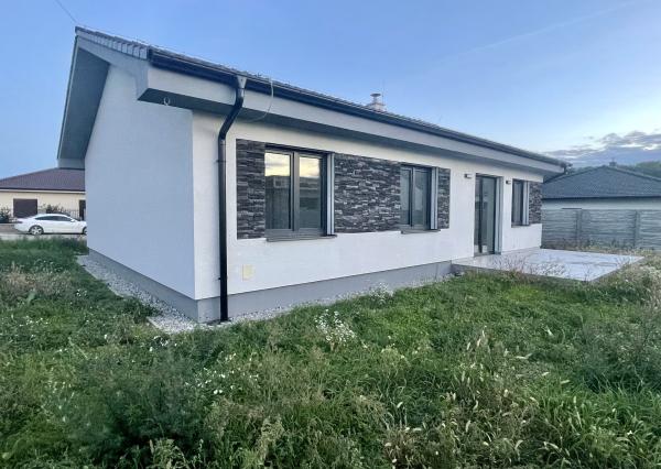 Skolaudovaný rodinny dom v štandarde