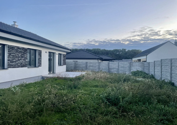 Skolaudovaný rodinny dom v štandarde