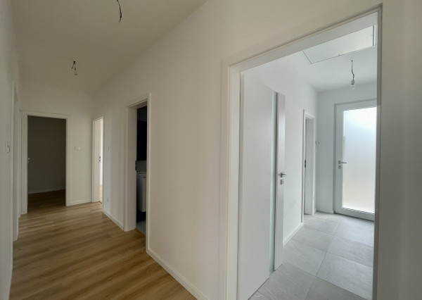 Skolaudovaný rodinny dom v štandarde