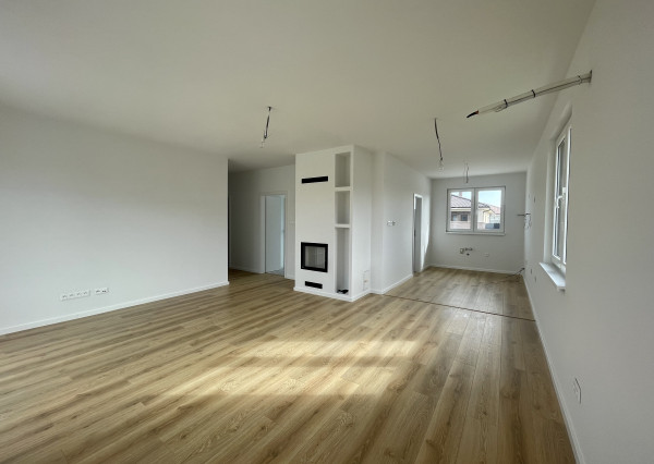 Skolaudovaný rodinny dom v štandarde