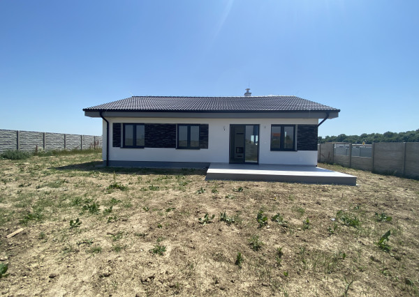 Skolaudovaný rodinny dom v štandarde