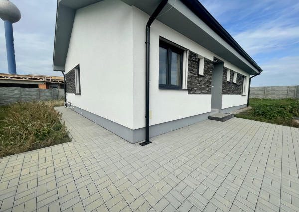 Skolaudovaný rodinny dom v štandarde