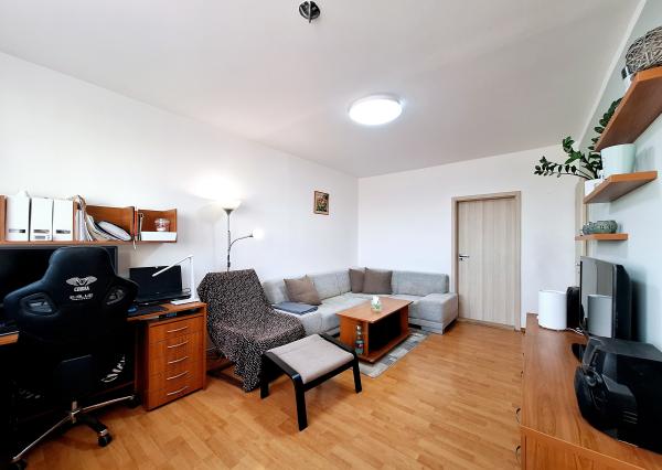 REZERVOVANÉ Zariadený 4i byt v obľúbenej lokalite