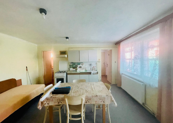 REZERVOVANÉ Rodinný dom len 10 min od Trnavy, všetky IS