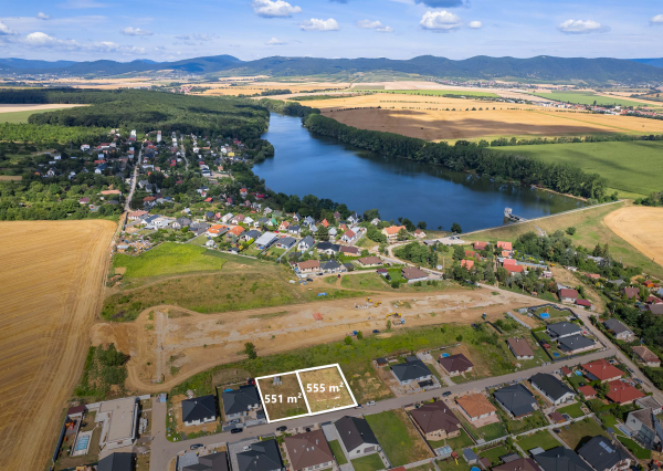 REZERVOVANÉ! Stavebný pozemok s projektom a stavebným povolením