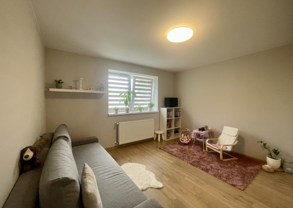 Štýlový, zrekonštruovaný, zariadený rodinný dom pripravený na okamžité nasťahovanie