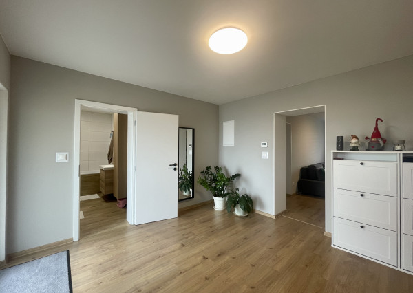 Štýlový, zrekonštruovaný, zariadený rodinný dom pripravený na okamžité nasťahovanie