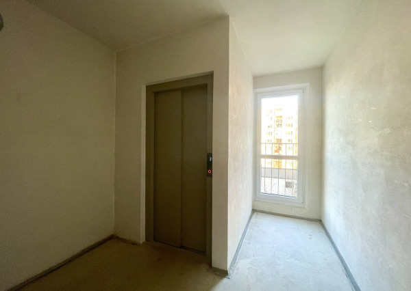 REZERVOVANÉ - Veľký a zariadený 2-izbový byt v obľúbenej lokalite s nádherným výhľadom