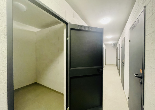 REZERVOVANÉ - SKOLAUDOVANÉ 2i byt s terasou a štandardom