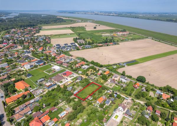 skvelý pozemok na výstavbu RD v Dobrohošti