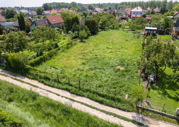 skvelý pozemok na výstavbu RD v Dobrohošti