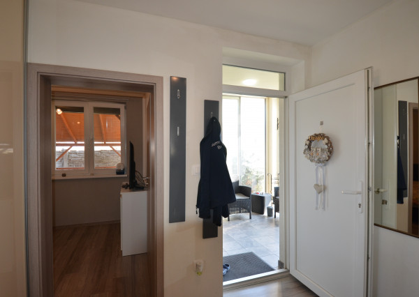 TOP PONUKA - Zariadený 3izbový rodinný dom k okamžitému nasťahovaniu