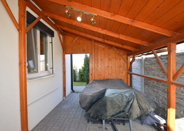 TOP PONUKA - Zariadený 3izbový rodinný dom k okamžitému nasťahovaniu