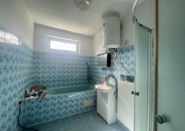 Veľký 5i RD pod Malými Karpatami, pivnica, pozemok 2013 m2