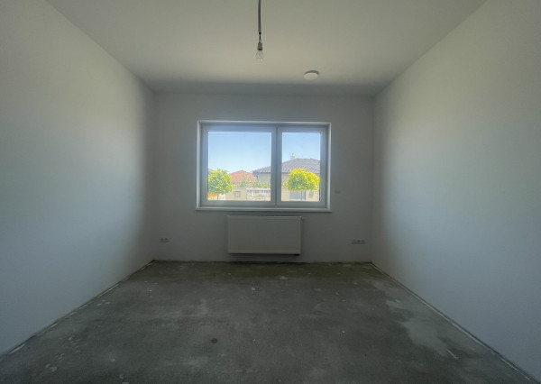 Skolaudovaný rodinný dom 4+1 s modernými technológiami, pozemok 617 m²