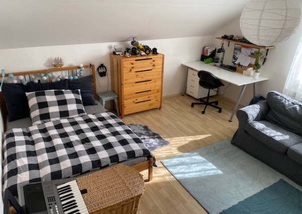 Veľký RD 5 min. od Senca, altánok, bazén, prístrešok na auto