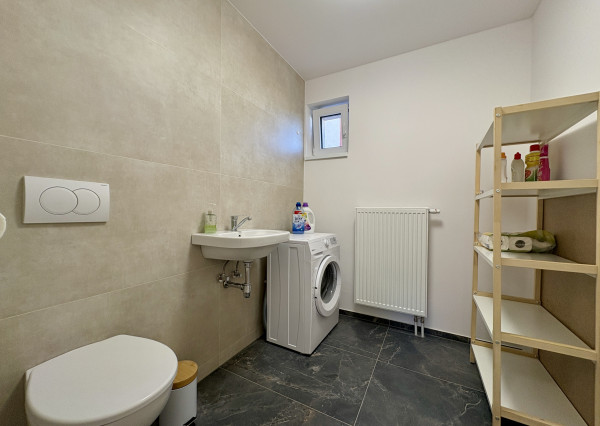 Buď prvý - zrekonštruovaný, zariadený 2i byt v RD so záhradou