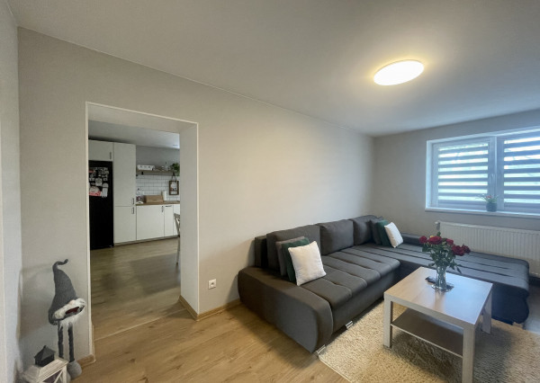 Štýlový, zrekonštruovaný a zariadený rodinný dom len 10 min od Trnavy