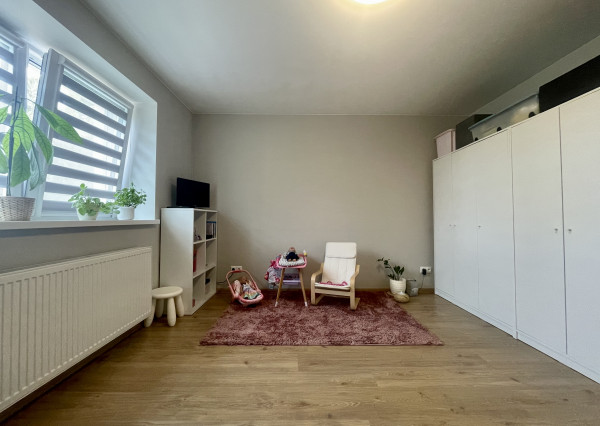 Štýlový, zrekonštruovaný a zariadený rodinný dom len 10 min od Trnavy