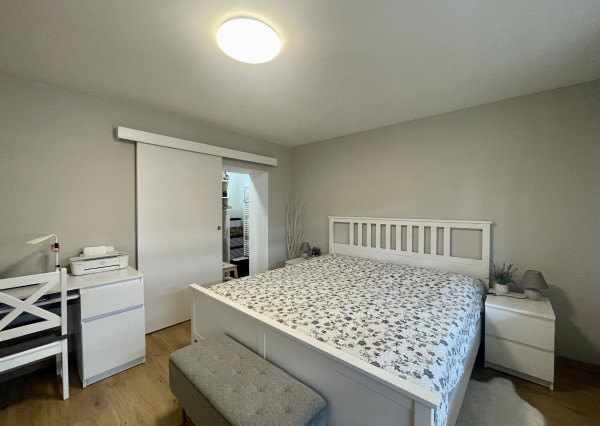 Štýlový, zrekonštruovaný a zariadený rodinný dom len 10 min od Trnavy