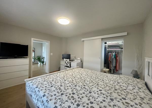 REZERVOVANÉ - Štýlový, zrekonštruovaný, zariadený RD, pripravený na okamžité nasťahovanie