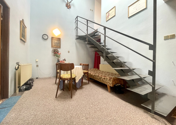 Veľký 5-izbový rodinný dom pod Malými Karpatami