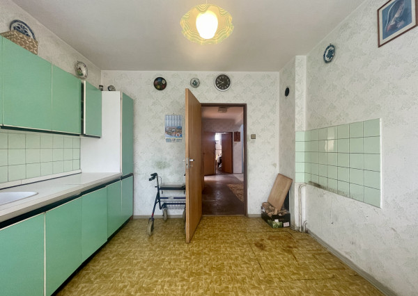 Veľký 5-izbový rodinný dom pod Malými Karpatami