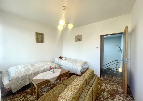 Veľký 5-izbový rodinný dom pod Malými Karpatami