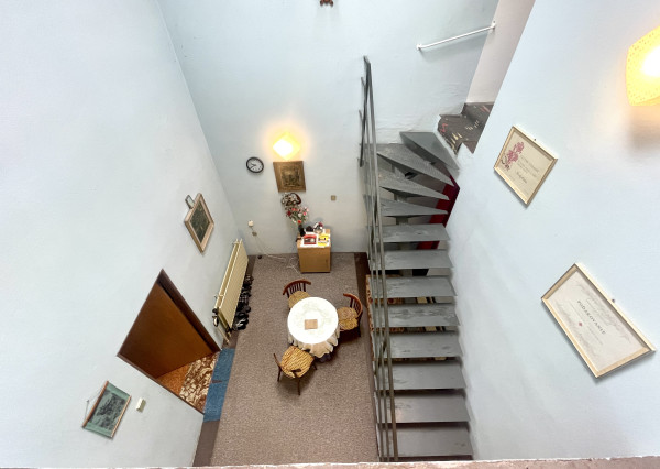 Veľký 5-izbový rodinný dom pod Malými Karpatami