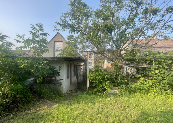 Veľký 5-izbový rodinný dom pod Malými Karpatami