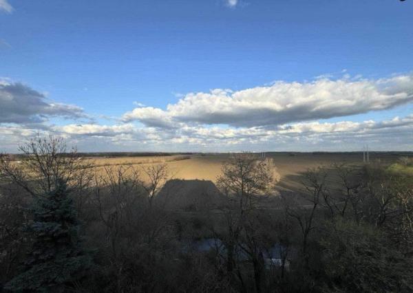 Veľký 3izbový byt s loggiou a pivnicou len 10 min. od Trnavy