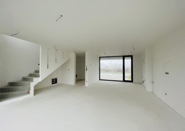 Kráľovské Bývanie - Smart A 5