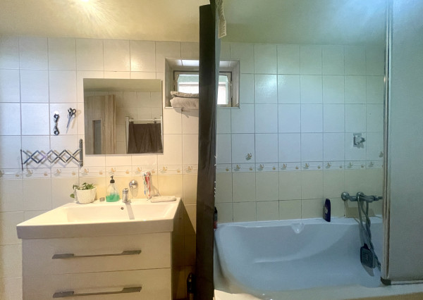 Zrekonštruovaný RD v centre obce k okamžitému nasťahovaniu