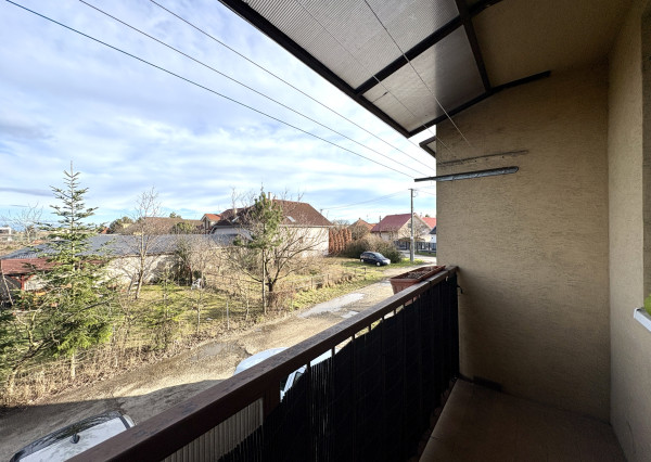 Veľký 2i byt s loggiou a garážou len 5 min. od Senca