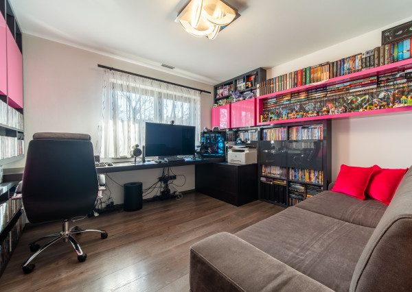 Moderný, kompletne zariadený rodinný dom - Trnava Spiegelsaal