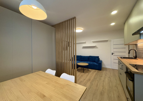 Buď prvý - Kompletne zrekonštruovaný, zariadený 1,5-izbový byt na skok od centra