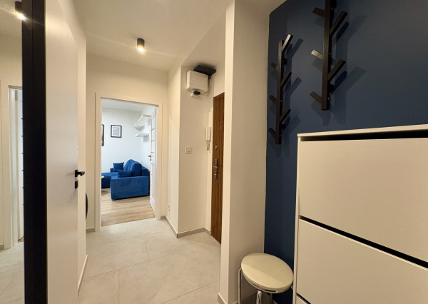 Buď prvý - Kompletne zrekonštruovaný, zariadený 1,5-izbový byt na skok od centra