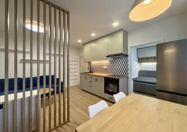 Buď prvý - Kompletne zrekonštruovaný, zariadený 1,5-izbový byt na skok od centra