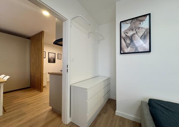 Buď prvý - Kompletne zrekonštruovaný, zariadený 1,5-izbový byt na skok od centra