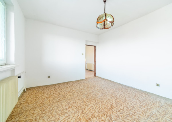 Priestranný 5i dom | pivnica | garáž | pozemok 2013 m2 | len 15 min. od Trnavy