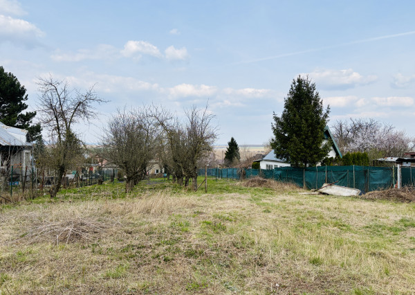 Záhrada a relax v blízkosti priehrady a Malých Karpát