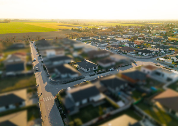 Skolaudovaný rodinný dom 4+1 s modernými technológiami, pozemok 617 m²